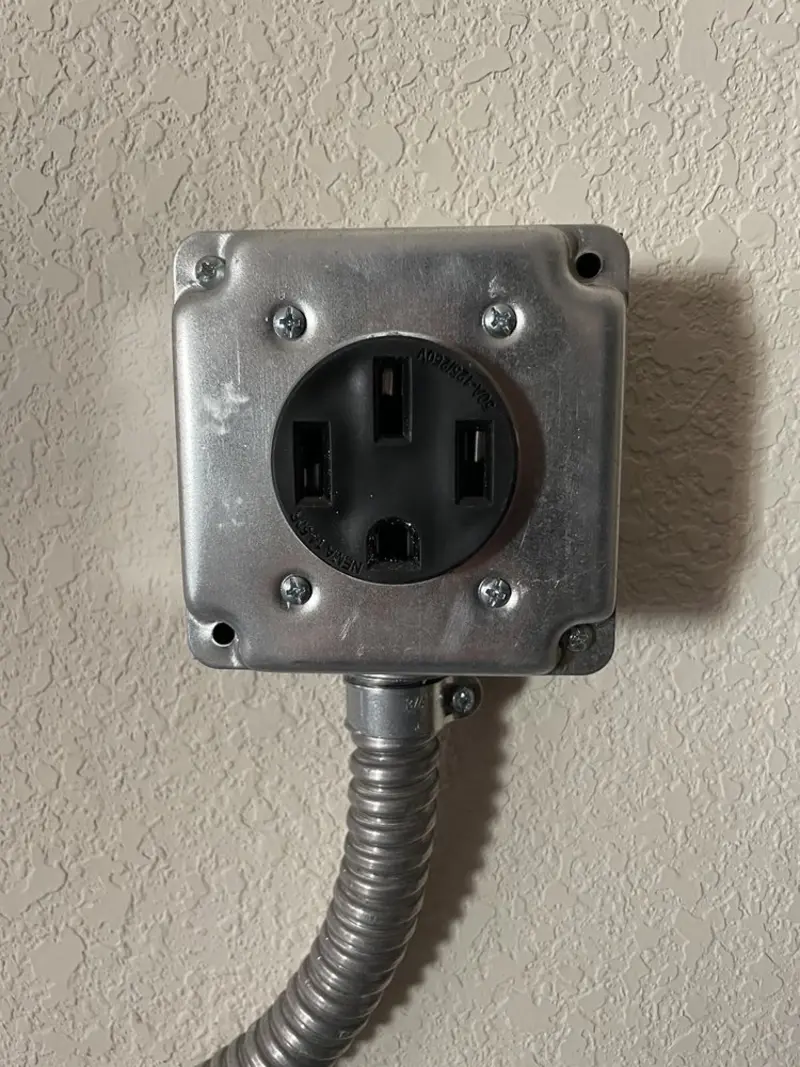 NEMA 14-50 outlet installed for Smart Home Electrical in Fort Wright